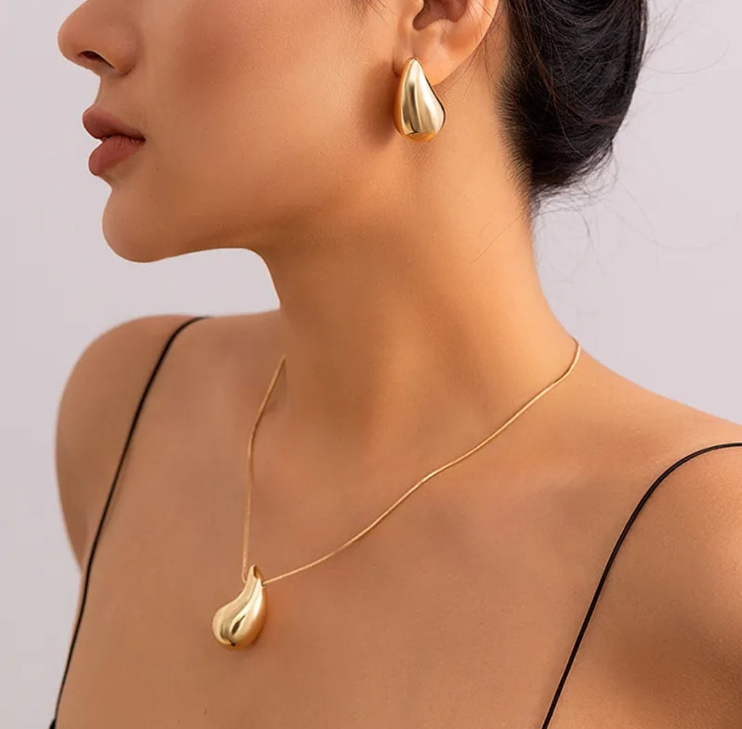 Water Drop Necklace/Earring Set