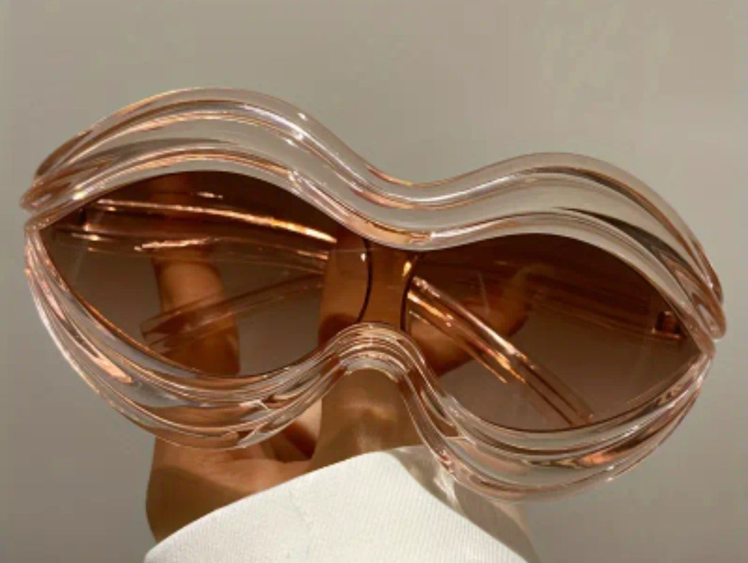 Lip Sunglasses