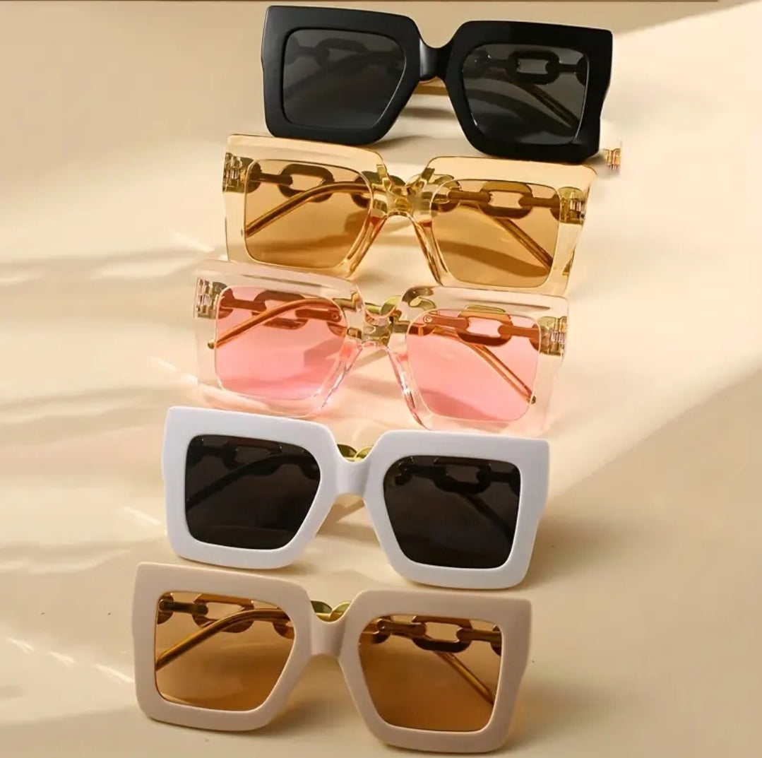 Hollywood Sunnies