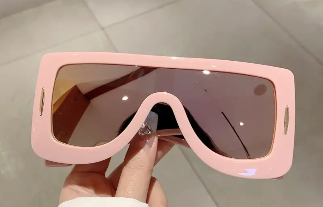 Glossy Sunnies