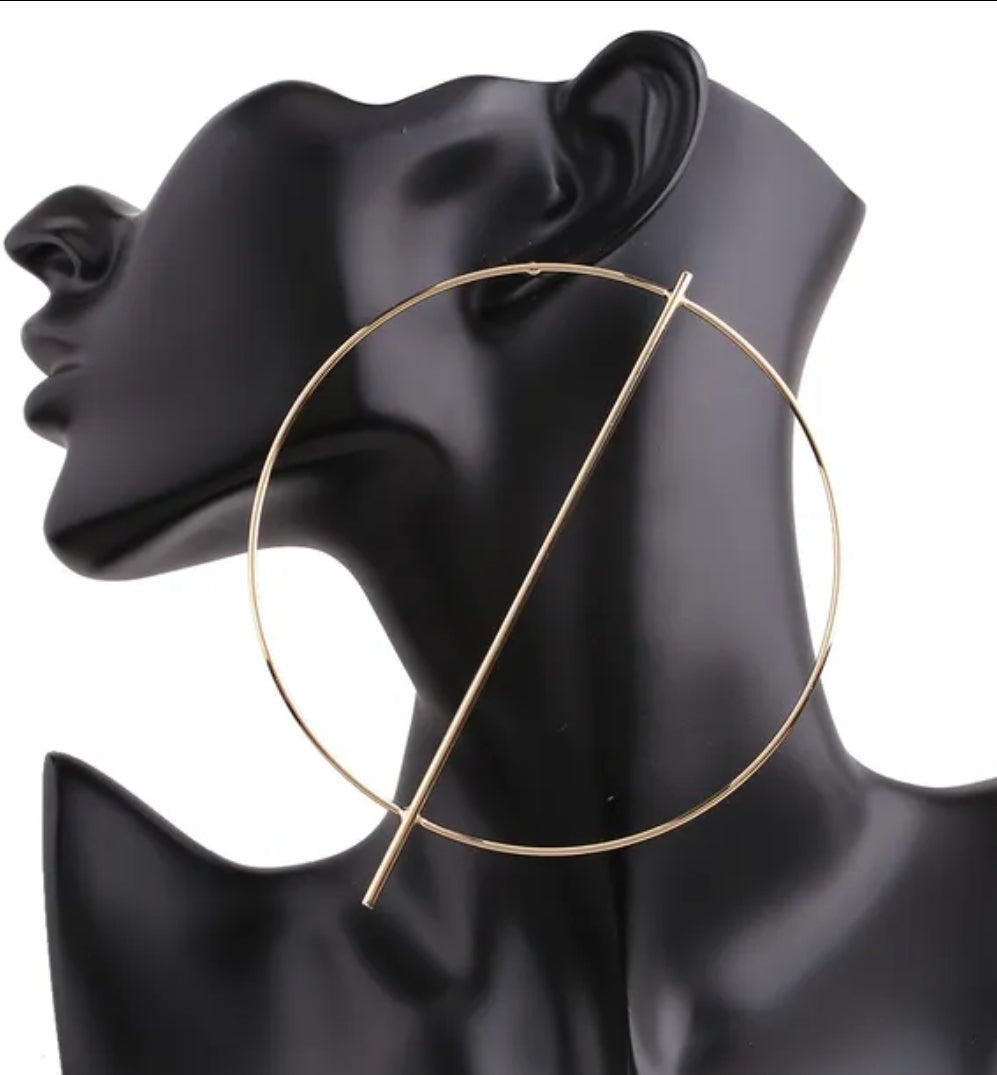 Oversized Circle Strike Earrings
