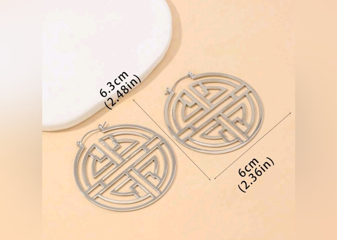 Geometric Hoops