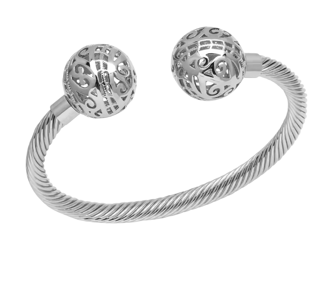 Aveela Filigree Bangle Bracelet (1)