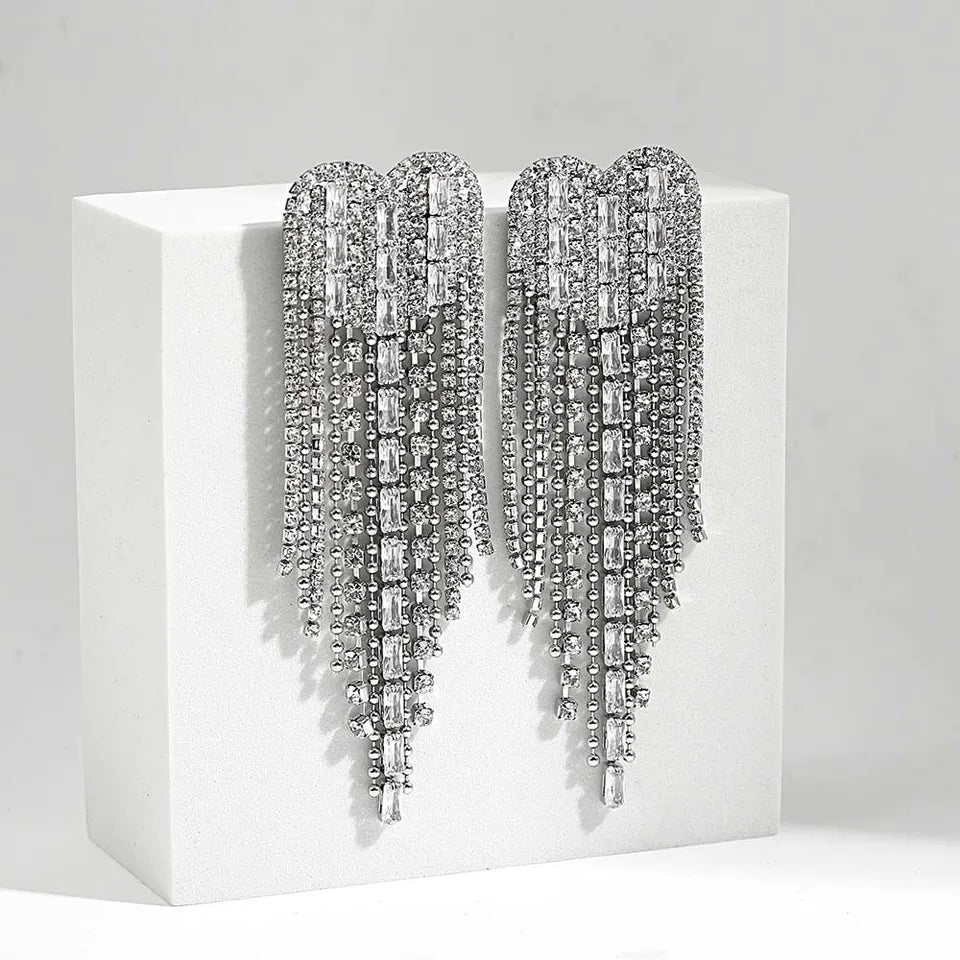 Rhinestone Fringe Stud Heart Earrings