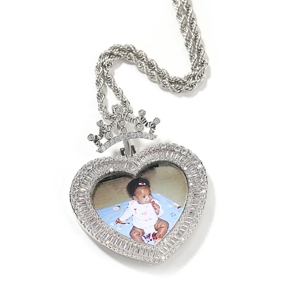 Crown Bail Photo Medallion