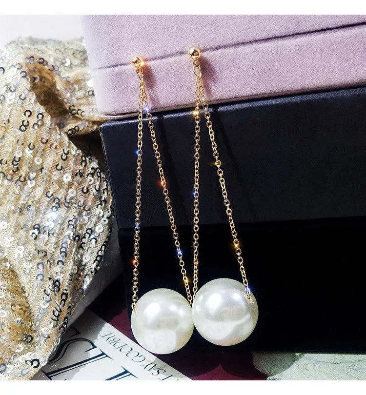 Layla Pearl Clip On Earrings