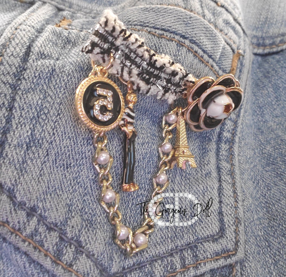 "Fashion 5" Brooch