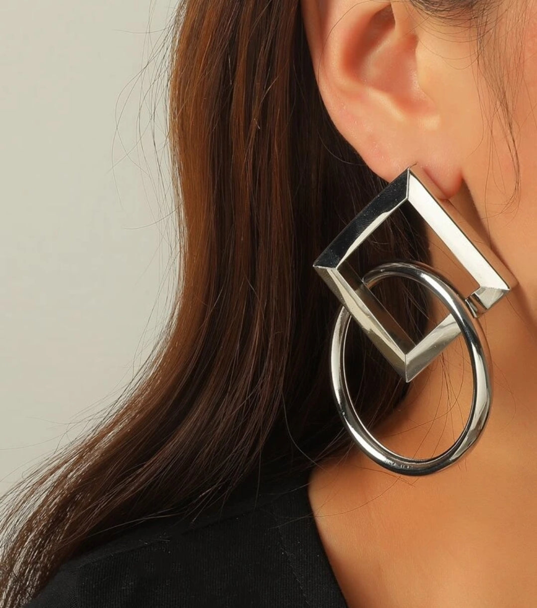 Aila Earrings