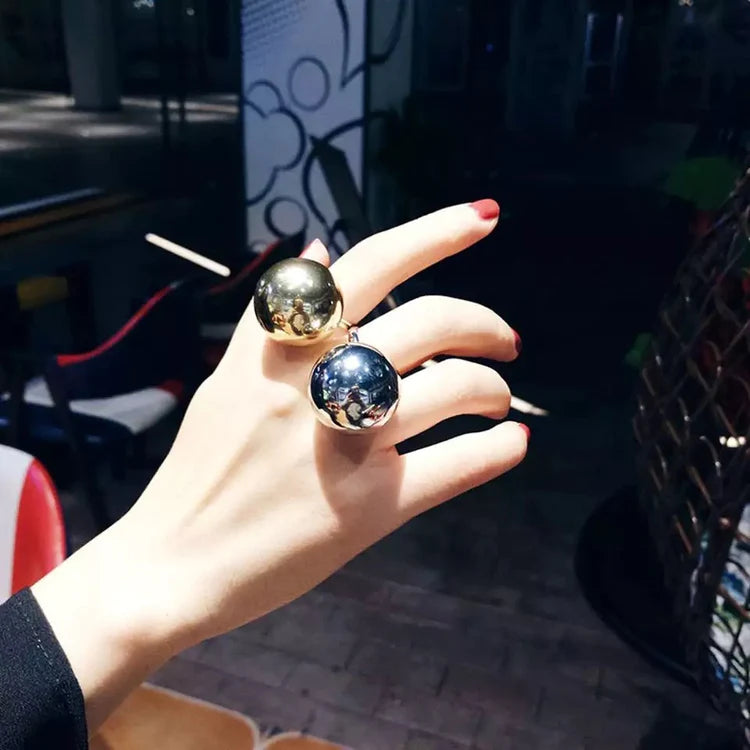 Adjustable Big Ball Ring