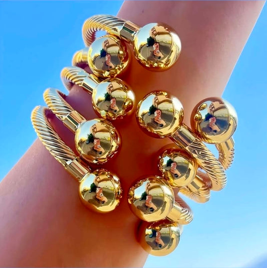 Brieyell Bangle Bracelet (1)