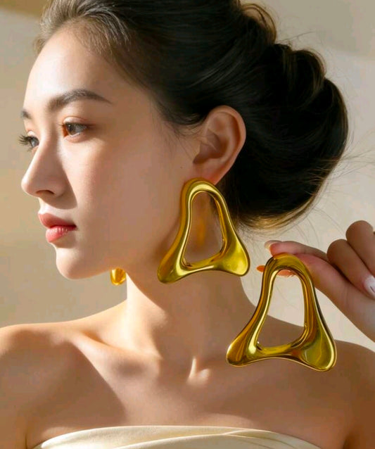 Sayless Triangle Stud Earrings