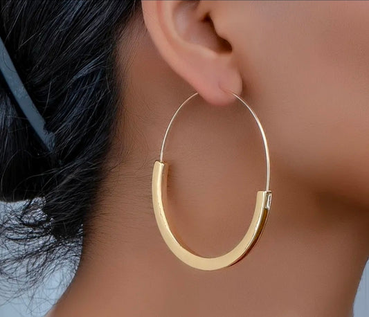 Anneliese Hoop Earrings
