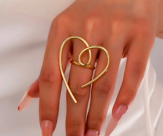 Oversized Heart Ring