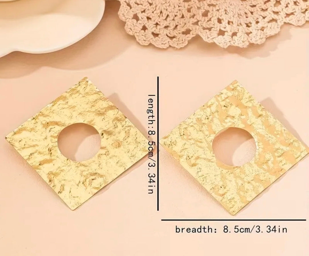 Salah Square Earrings