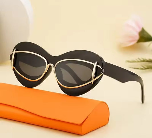 Low Eye Sunnies