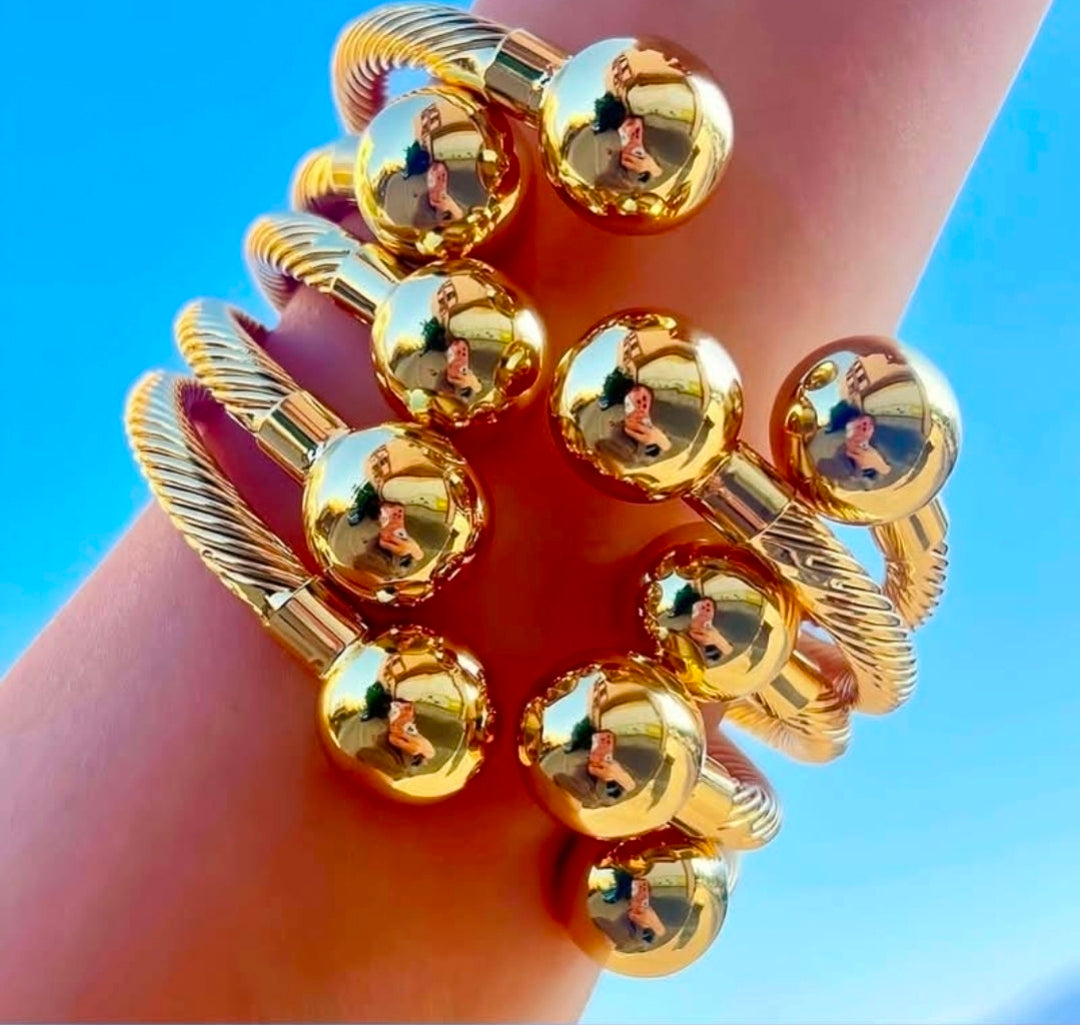 Brieyell Bangle Bracelet (1)