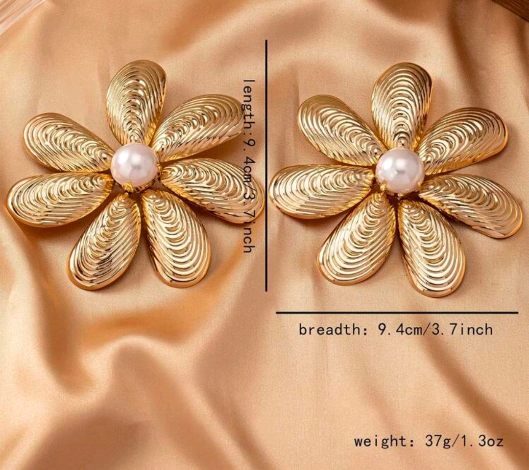 Oversized Pearl Flower Studs