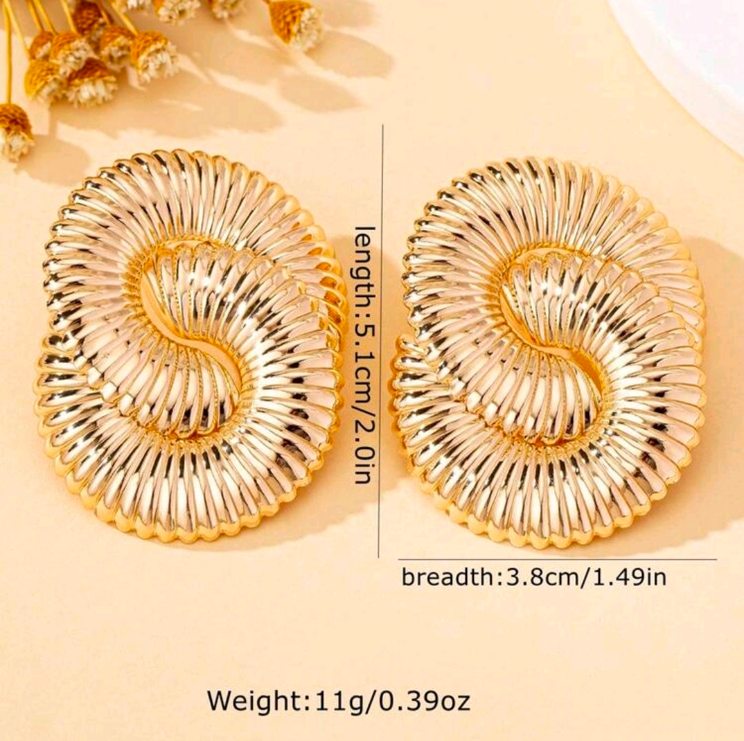 Knotless Stud Earrings